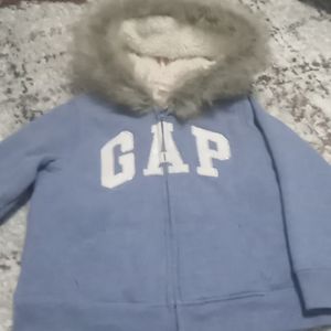 Gap 5T fuzzy Sweater